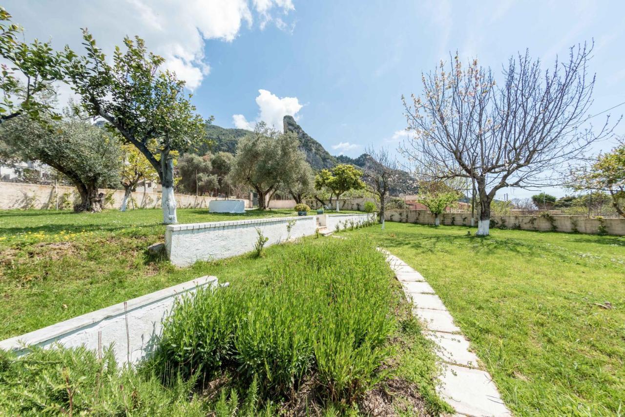 To Ktimataki Villa Agios Gordios  Dış mekan fotoğraf
